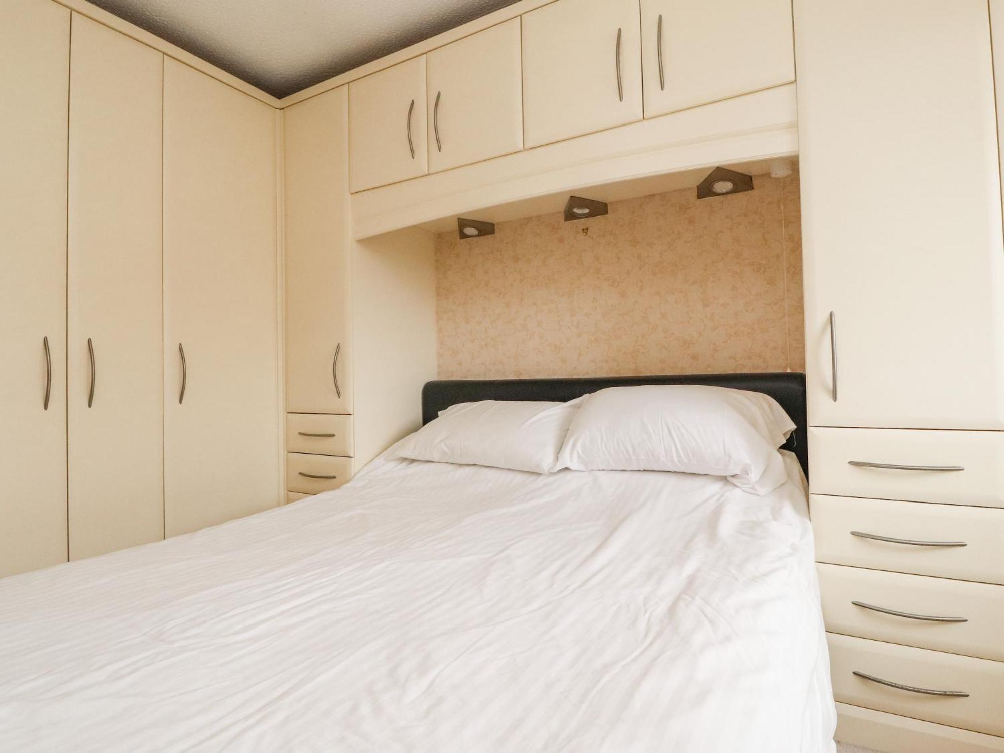 23 Wolsey Close Thornton  Exteriör bild